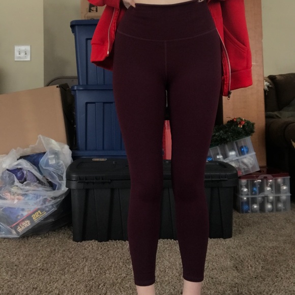 Maroon Fabletics Leggings 